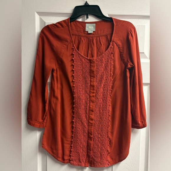 Maeve Anthropologie Crescent Street Blouse Size 0 - Picture 2 of 4